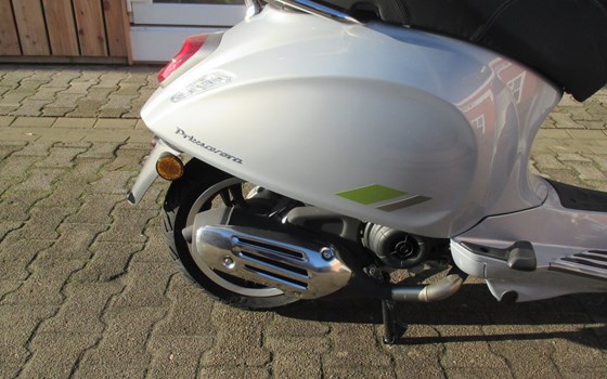 Neufahrzeug Vespa Primavera Tech 50 - Bild 11