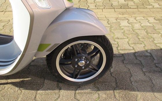 Neufahrzeug Vespa Primavera Tech 50 - Bild 13