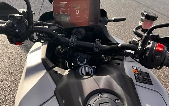 Gebrauchtmotorrad Yamaha Tracer 9 GT - Bild 8