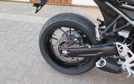 Gebrauchtmotorrad Suzuki GSX-8S - Bild 11