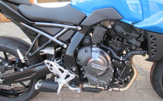 Gebrauchtmotorrad Suzuki GSX-8S - Bild 12