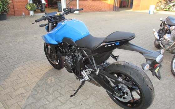 Gebrauchtmotorrad Suzuki GSX-8S - Bild 5