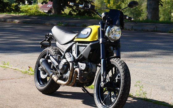 Gebrauchtmotorrad Ducati Scrambler Icon - Bild 4