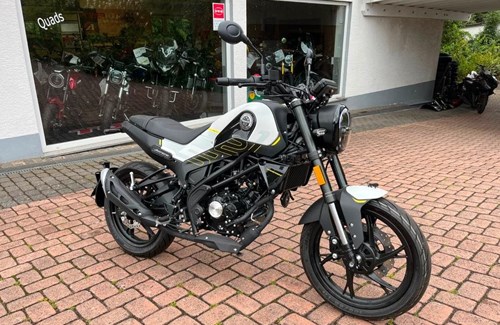 Neumotorrad Benelli Leoncino 125