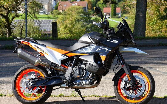 Gebrauchtmotorrad KTM 890 SMT - Bild 1