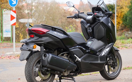 Gebrauchtmotorrad Yamaha XMAX 300 Tech MAX - Bild 2