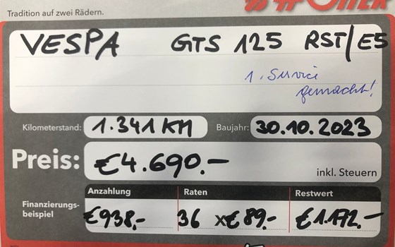 Gebrauchtmotorrad Vespa GTS 125 - Bild 12