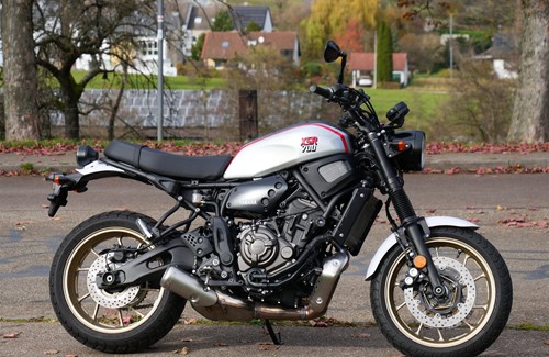 Gebrauchtmotorrad Yamaha XSR700 XTribute