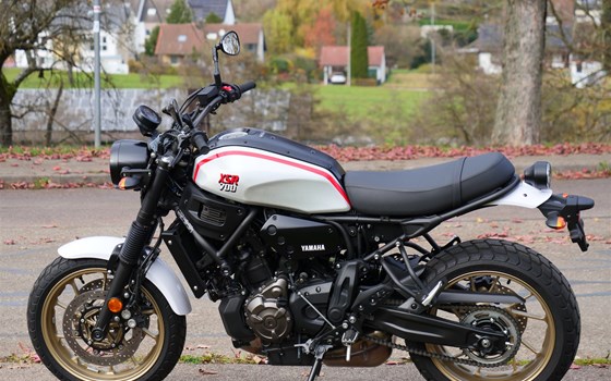 Gebrauchtmotorrad Yamaha XSR700 XTribute - Bild 5