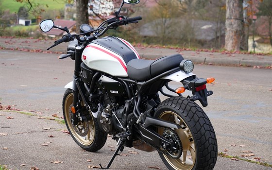 Gebrauchtmotorrad Yamaha XSR700 XTribute - Bild 7