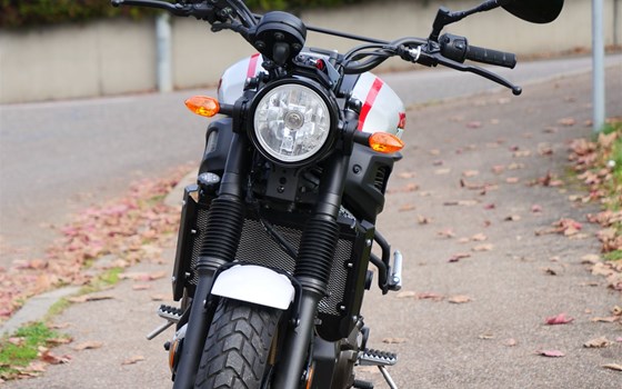 Gebrauchtmotorrad Yamaha XSR700 XTribute - Bild 9