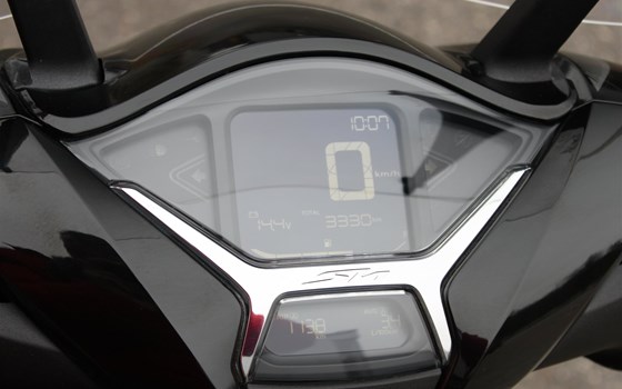 Gebrauchtmotorrad Honda SH150i - Bild 7