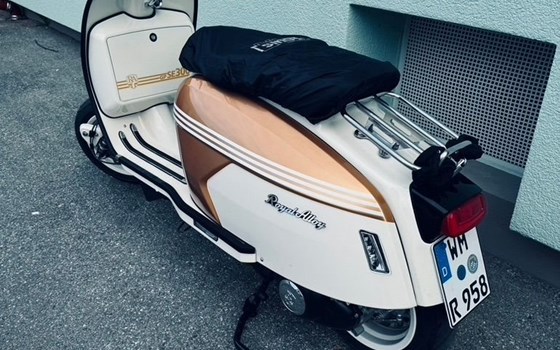 Gebrauchtmotorrad Royal Alloy GP 300 LC ABS - Bild 3