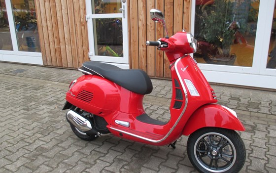 Neufahrzeug Vespa GTS 125 Super - Bild 1