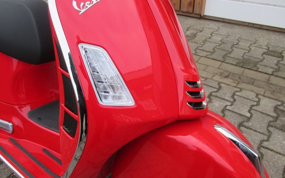 Neufahrzeug Vespa GTS 125 Super - Bild 14