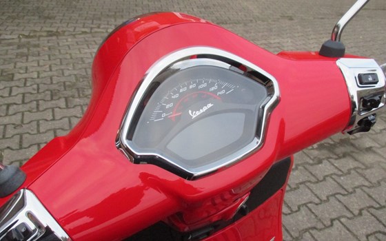 Neufahrzeug Vespa GTS 125 Super - Bild 9