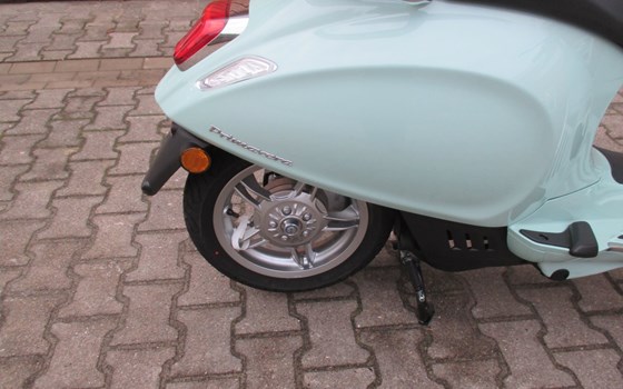 Neufahrzeug Vespa Primavera Elettrica 45 - Bild 11