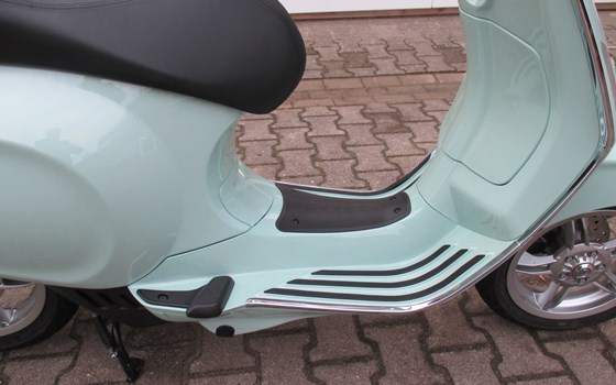 Neufahrzeug Vespa Primavera Elettrica 45 - Bild 12