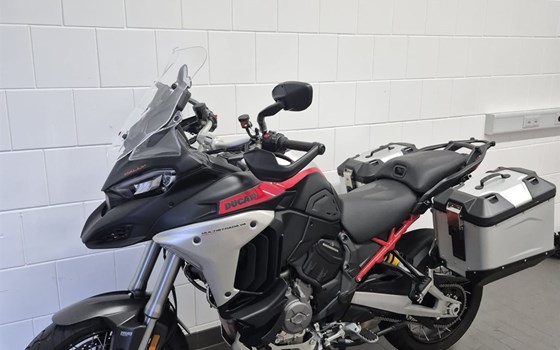 Gebrauchtmotorrad Ducati Multistrada V4 Rally - Bild 12