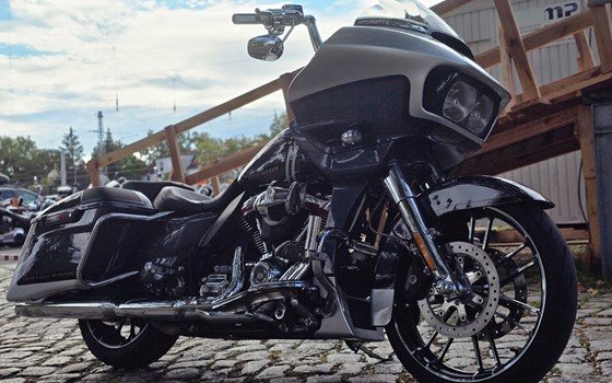 Gebrauchtmotorrad Harley-Davidson CVO Road Glide FLTRXSE - Bild 2