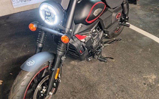 Gebrauchtmotorrad United Motors UM Renegade Commando Vegas 125 - Bild 1