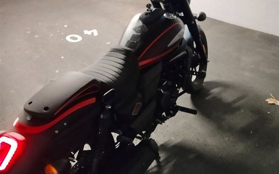 Gebrauchtmotorrad United Motors UM Renegade Commando Vegas 125 - Bild 4