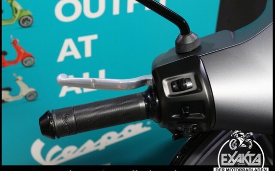 Neufahrzeug Vespa GTS 125 Super Sport - Bild 16