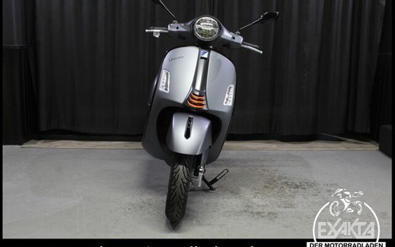Neufahrzeug Vespa GTS 125 Super Sport - Bild 8
