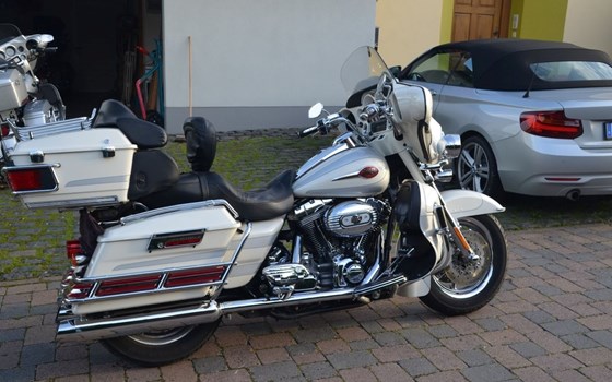 Gebrauchtmotorrad Harley-Davidson Electra Glide FLH - Bild 1