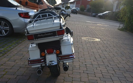 Gebrauchtmotorrad Harley-Davidson Electra Glide FLH - Bild 3