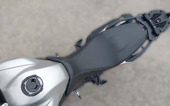 Gebrauchtmotorrad Triumph Tiger Sport 1050 - Bild 8