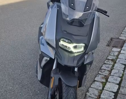Gebrauchtmotorrad BMW C 400 X - Bild 4