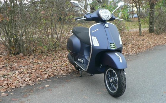 Neufahrzeug Vespa GTS 125 Super Tech - Bild 3
