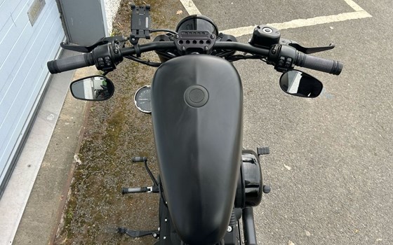Gebrauchtmotorrad Harley-Davidson Sportster XL 1200 Roadster - Bild 11