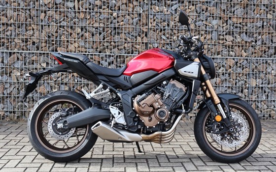 Gebrauchtmotorrad Honda CB650R E-Clutch - Bild 11