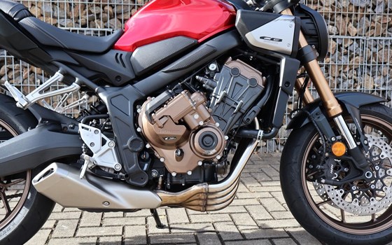 Gebrauchtmotorrad Honda CB650R E-Clutch - Bild 13