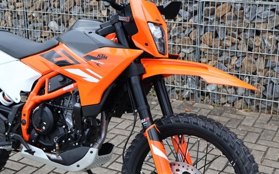 Neufahrzeug KTM 390 Enduro R - Bild 14