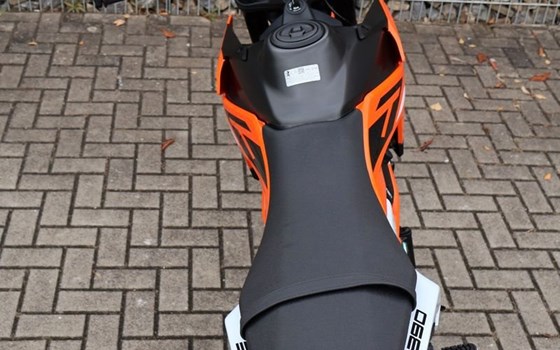 Neufahrzeug KTM 390 Enduro R - Bild 7