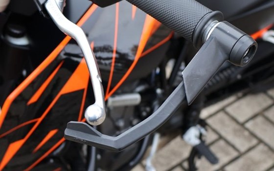 Gebrauchtmotorrad KTM 690 Duke - Bild 9