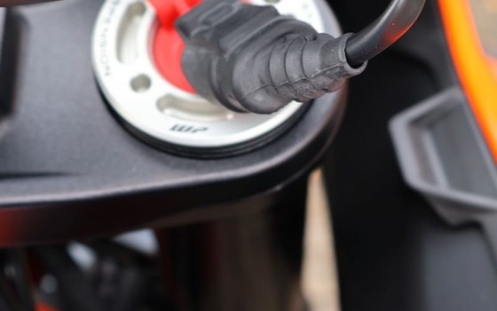 Neufahrzeug KTM 1290 Super Duke GT - Bild 11