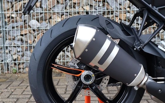 Neufahrzeug KTM 1290 Super Duke GT - Bild 16