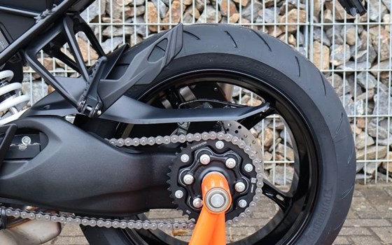 Neufahrzeug KTM 1290 Super Duke GT - Bild 4