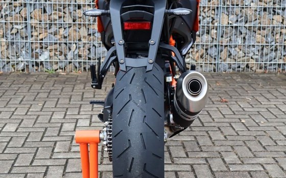 Neufahrzeug KTM 1290 Super Duke GT - Bild 6