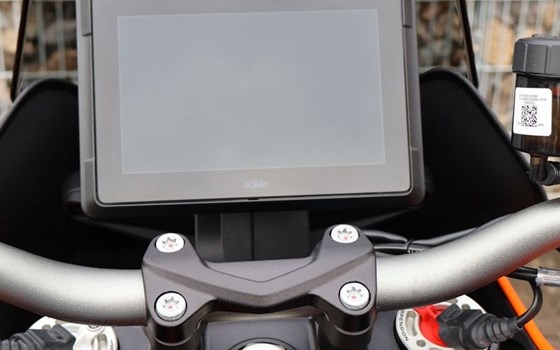 Neufahrzeug KTM 1290 Super Duke GT - Bild 9