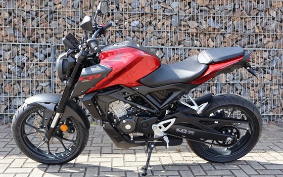 Neufahrzeug Honda CB125R - Bild 1