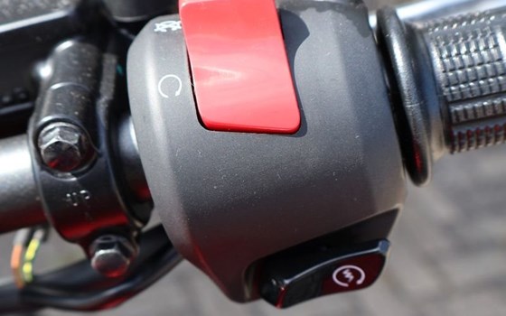 Neufahrzeug Honda CB125R - Bild 10