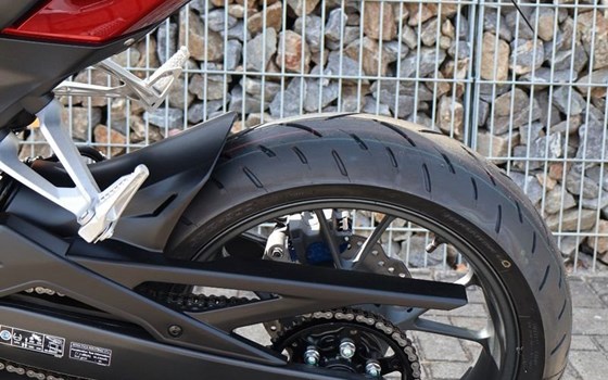 Gebrauchtmotorrad Honda CB125R - Bild 4