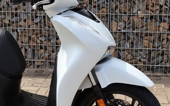 Gebrauchtmotorrad Honda SH125i - Bild 13