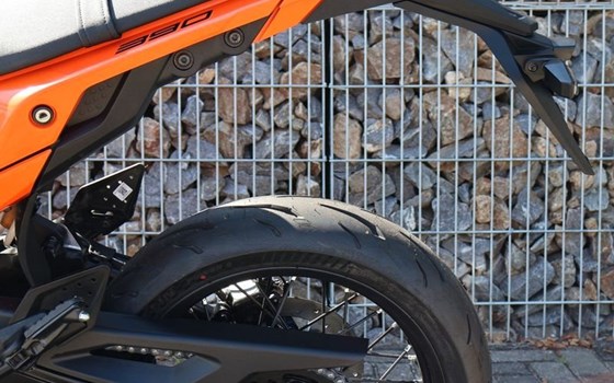 Neufahrzeug KTM 390 SMC R - Bild 4