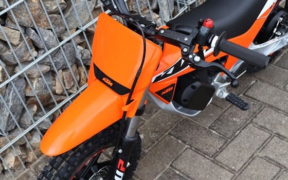 Neufahrzeug KTM SX-E 2 - Bild 2
